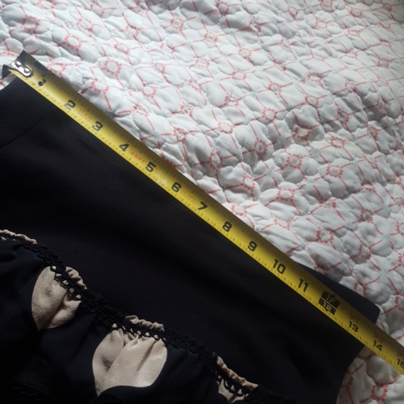 Bebe Ruffled mini skirt - Picture 4 of 5